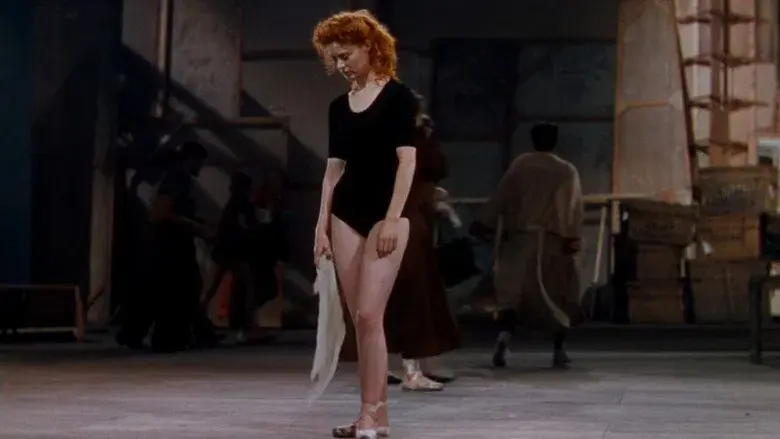 Las zapatillas rojas - Fondo