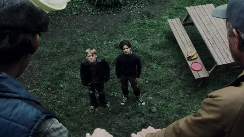 Mystic River - Fondo