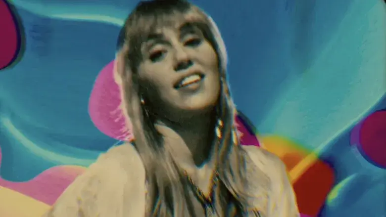 Dos chicas a la fuga - Fondo