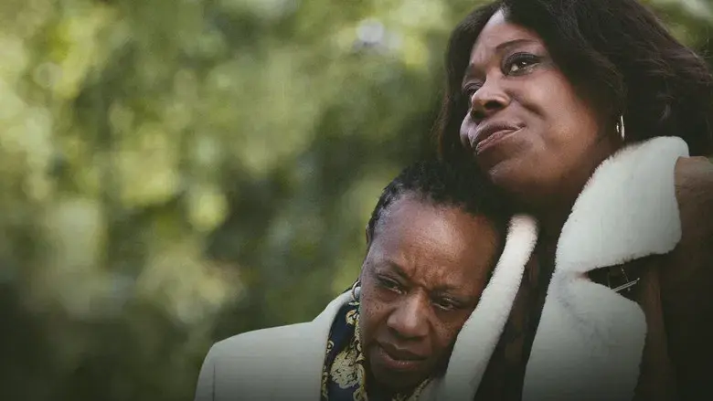 Mi única familia - Fondo