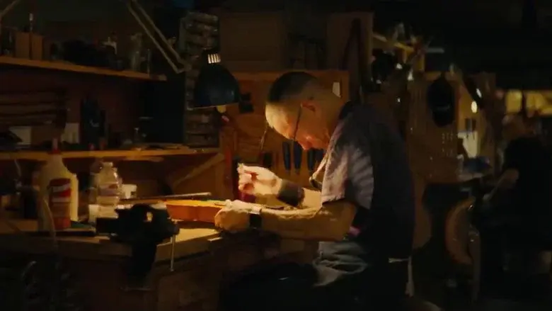 El último taller de instrumentos - Fondo