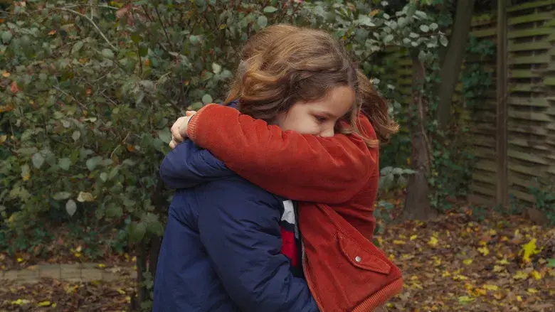 Petite Maman - Fondo