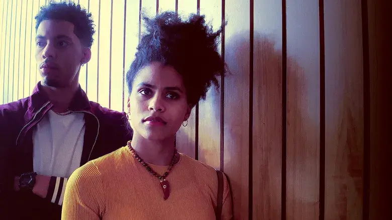 High Flying Bird - Fondo