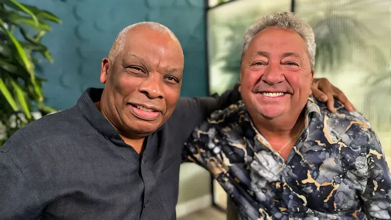 Recuerdan... Muerte en el paraíso