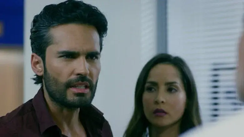 Hilda a la defensiva