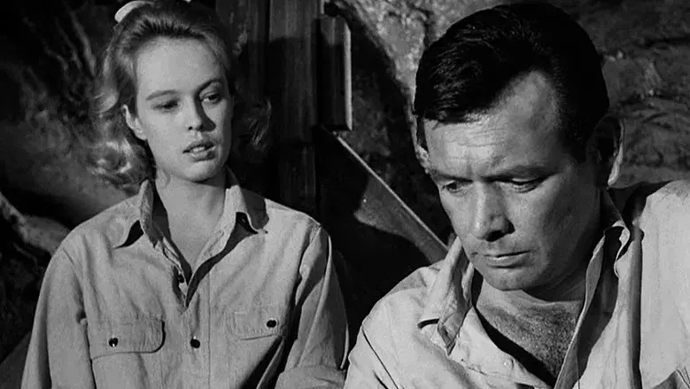 El otro lado de la montaña