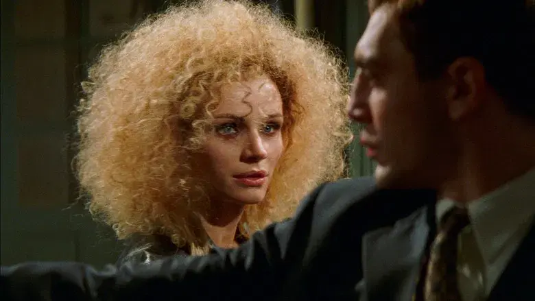 Carne trémula - Fondo