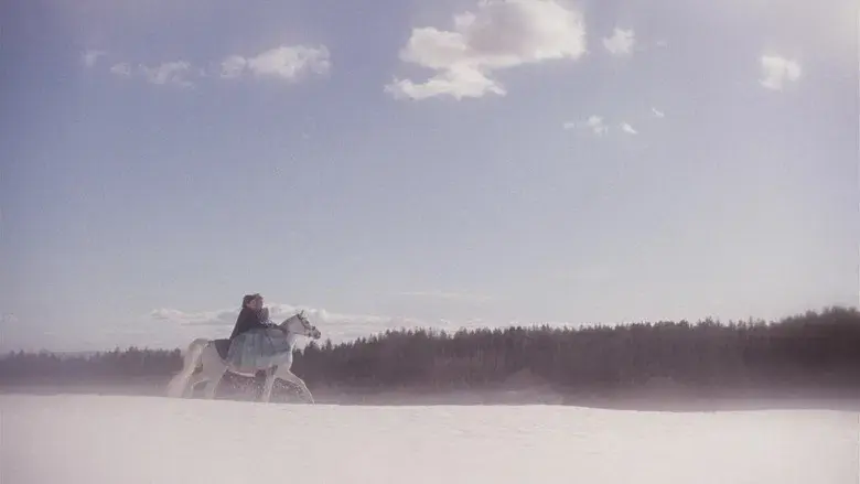 La hermanastra fea - Fondo