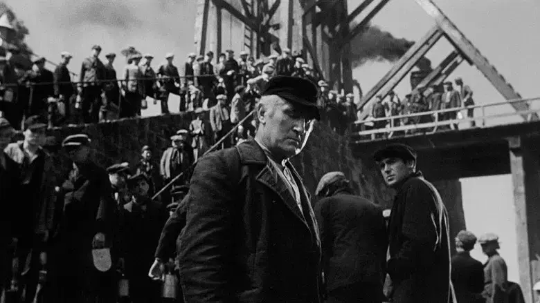 ¡Qué verde era mi valle! - Fondo