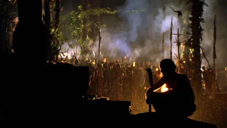 Apocalypse Now - Fondo