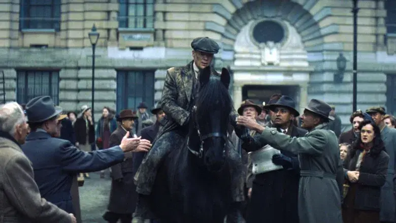 Peaky Blinders: El hombre inmortal - Fondo