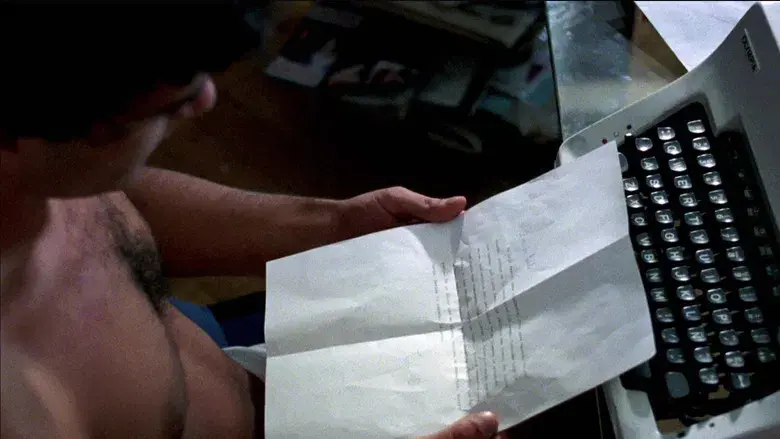 La ley del deseo - Fondo