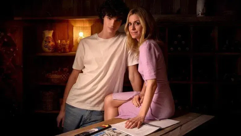 Escándalo, relato de una obsesión - Fondo