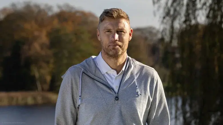 Flintoff - Fondo
