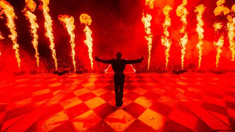 Bring Me the Horizon: L.I.V.E. in São Paulo (Live Immersive Virtual Experiment) - Fondo