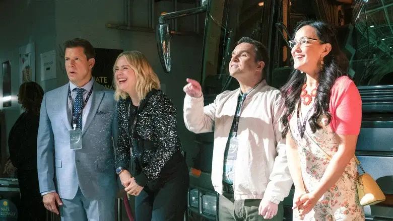 Signed, Sealed, Delivered: To the Moon and Back - Fondo