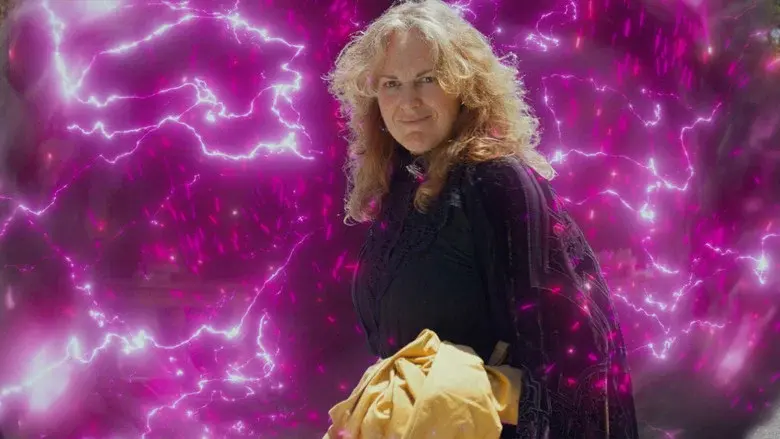 The Magician's Raincoat - Fondo