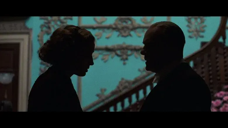 Lo que queda del día - Fondo