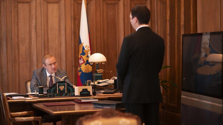 El mago del Kremlin - Fondo