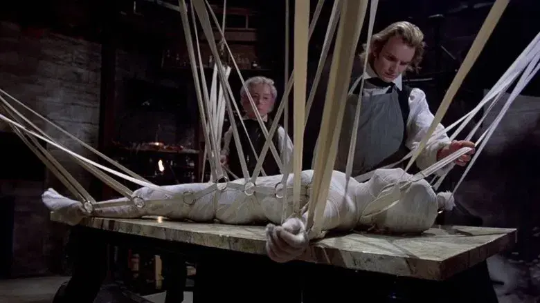 La prometida - Fondo