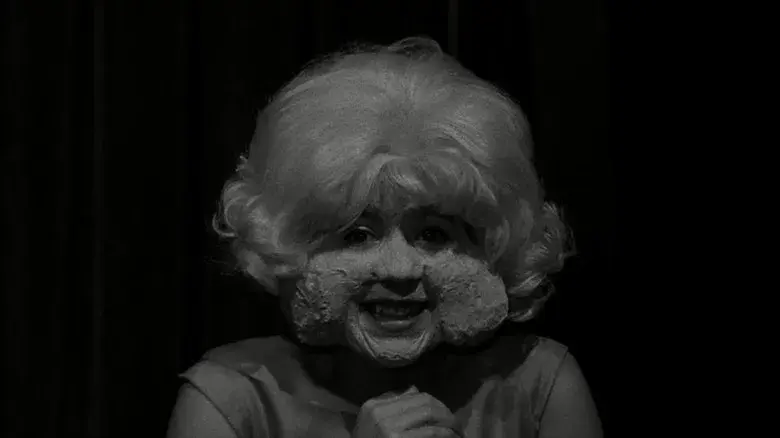 Cabeza borradora - Fondo