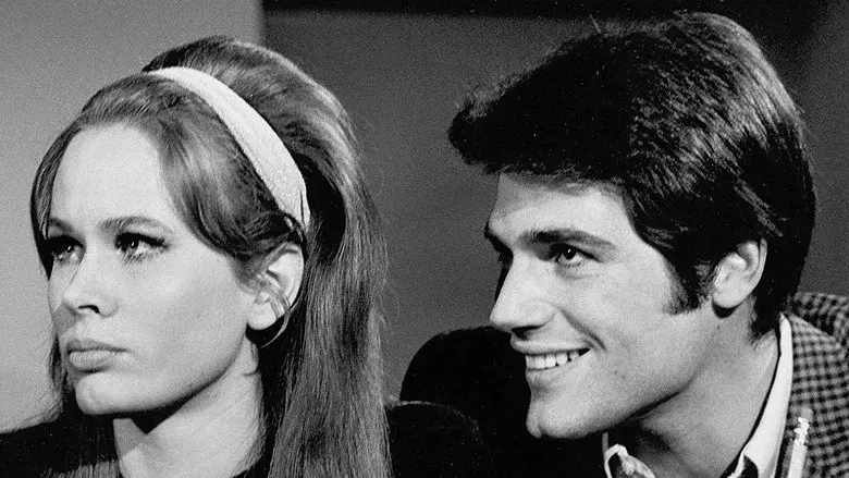 Judd for the Defense - Fondo