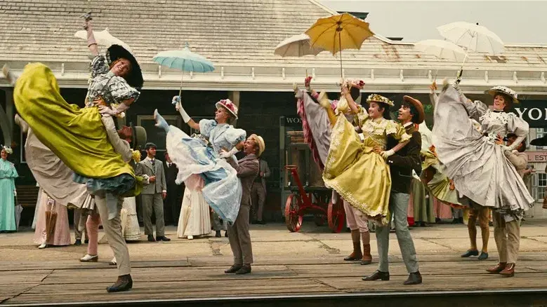 Hello, Dolly! - Fondo