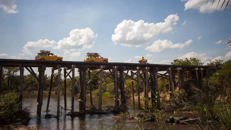 Trabantem až na konec světa - Fondo