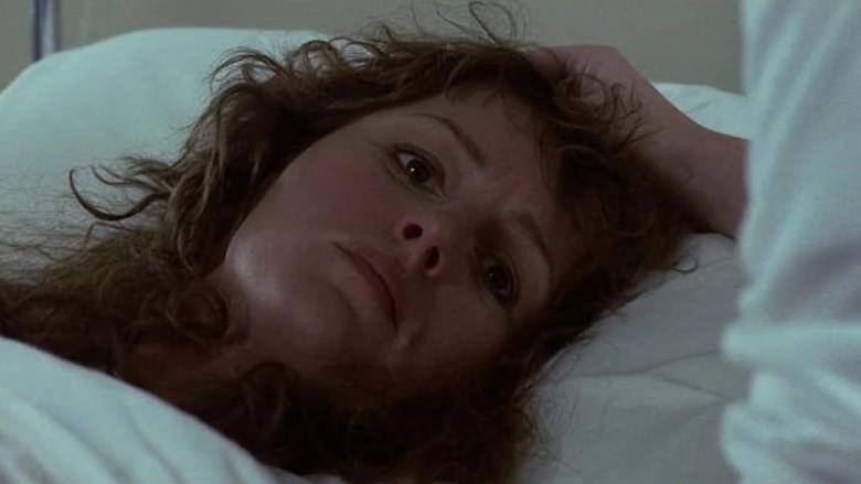 The Stranger - Fondo