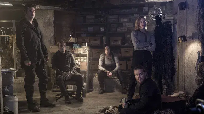 Los Juegos del Hambre: Sinsajo - Parte 2 - Fondo