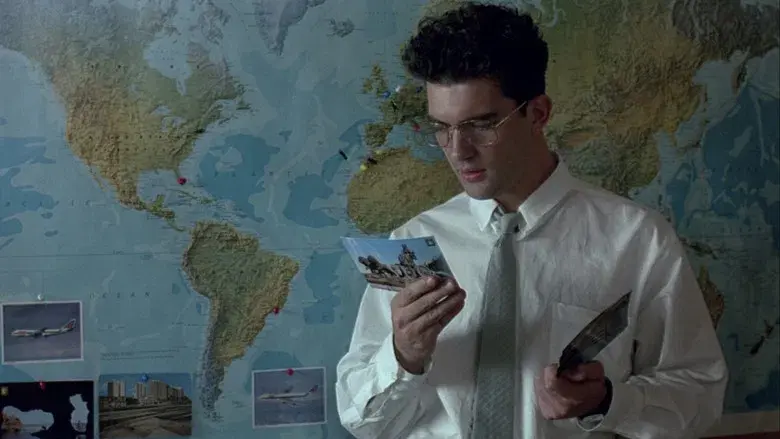 Mujeres al borde de un ataque de nervios - Fondo