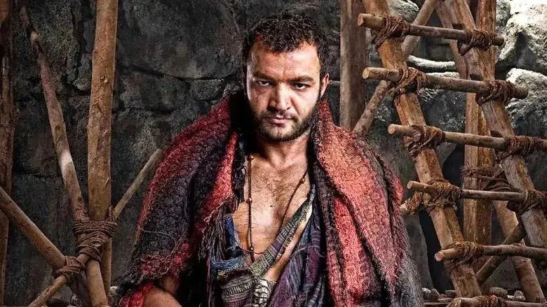 Spartacus: La Casa de Ashur - Fondo