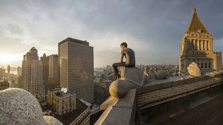 The Amazing Spider-Man 2: El poder de Electro - Fondo