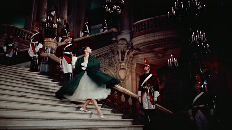 Una cara con ángel - Fondo