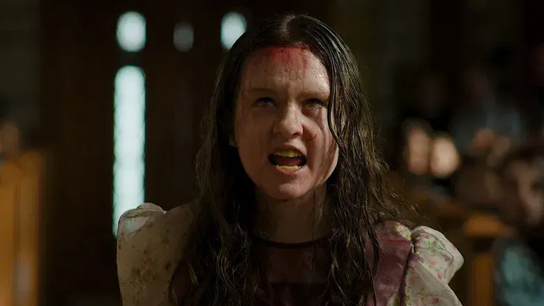 El exorcista: Creyente - Fondo