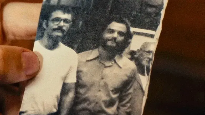 El agente secreto - Fondo