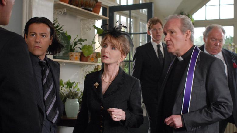 Un funeral de muerte - Fondo