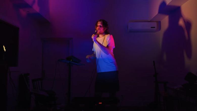 Bo Burnham: Inside - Fondo