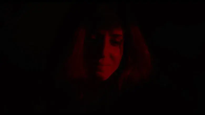 Beau tiene miedo - Fondo