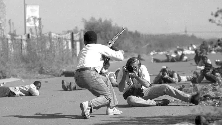 Fotógrafo de guerra - Fondo