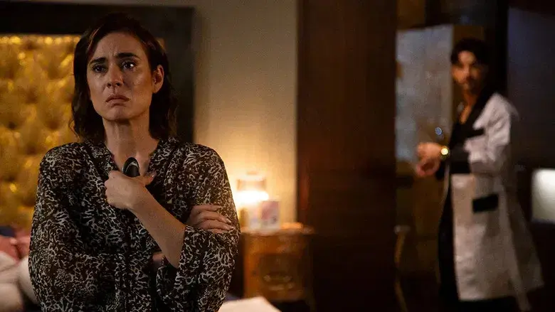 Yeimy le pide a Charly escoger entre ella y Sky