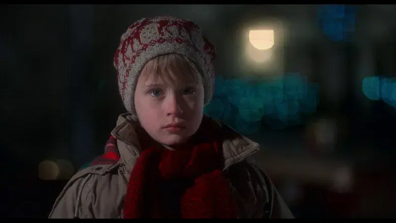 Solo en casa - Fondo