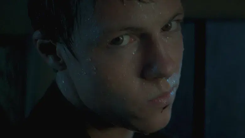 Strangers: Capítulo 2 - Fondo