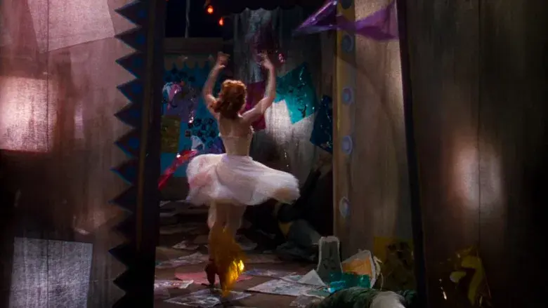 Las zapatillas rojas - Fondo