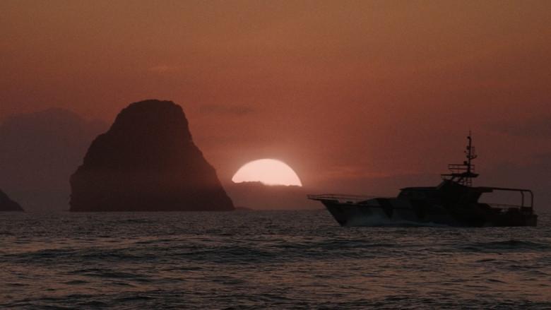 Jurassic World: El renacer - Fondo