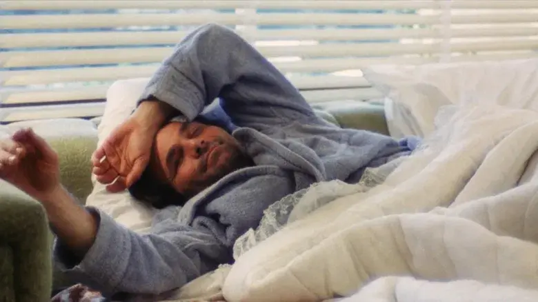 Una mujer bajo la influencia - Fondo