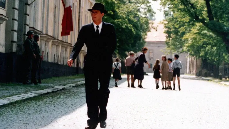 El amor en tiempos de odio - Fondo