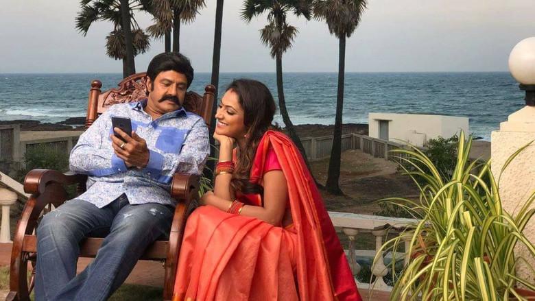 జై సింహా - Fondo