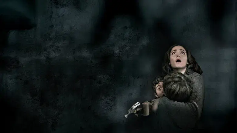 Insidious: Chapter 2 - Backdrop
