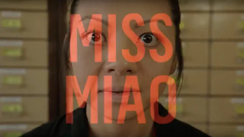 Miss Miao - Fondo